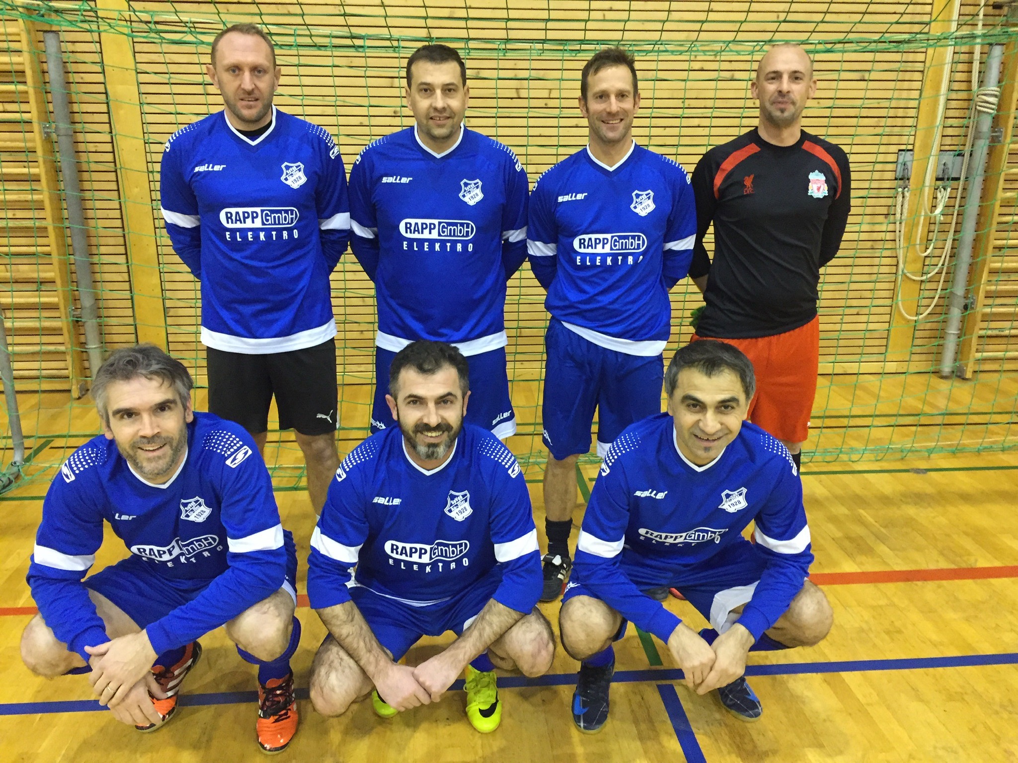 2019 AH Fußballturnier Ehemalige.jpg